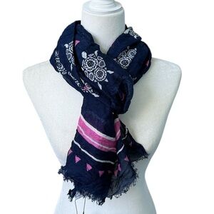 Vera Bradley Soft Fringe Navy Blue and Pink Scarf Sea Turtle Pattern NWT